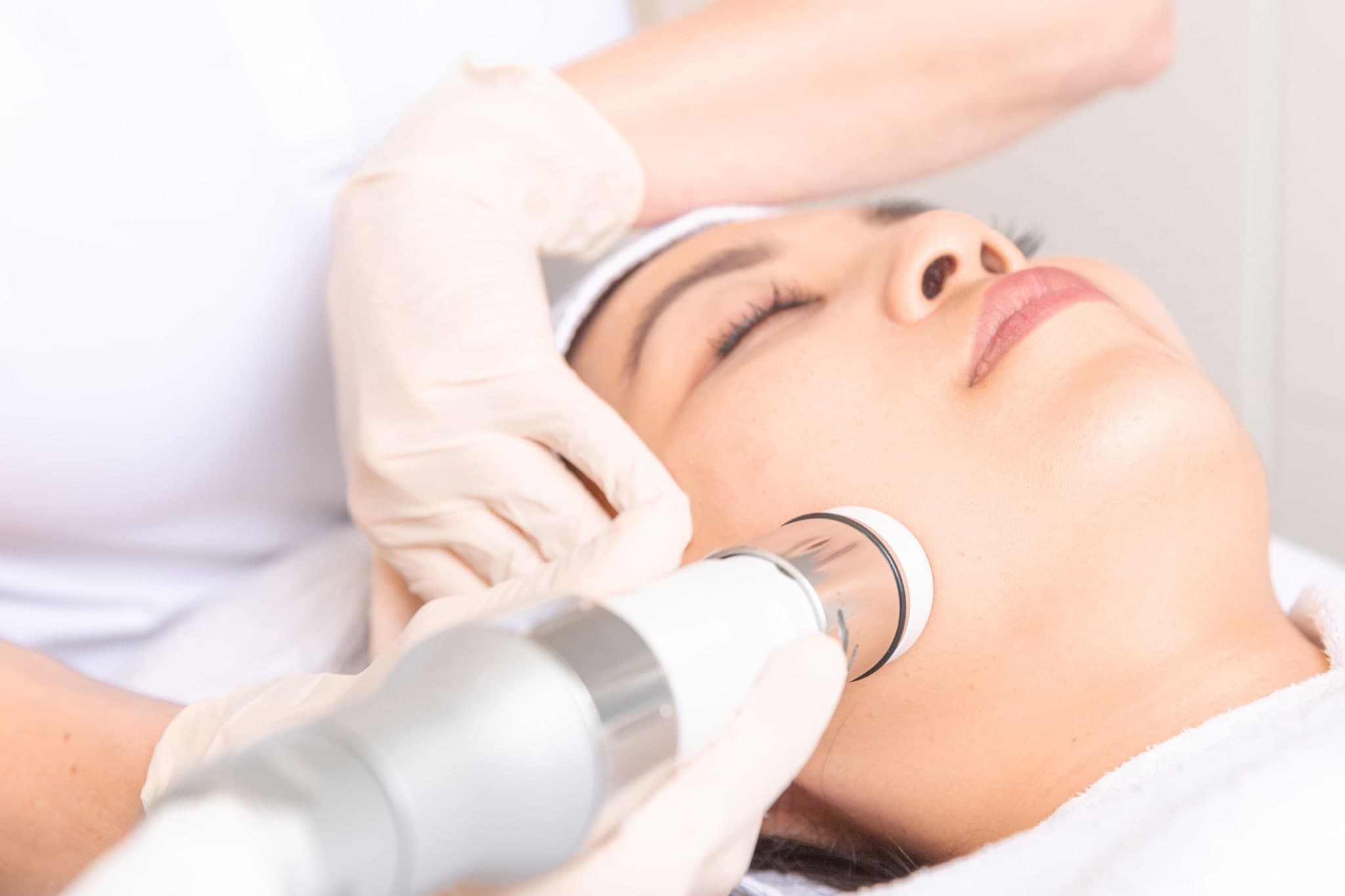 CFU-System Hautstraffung bei Swisskin Clinic AG